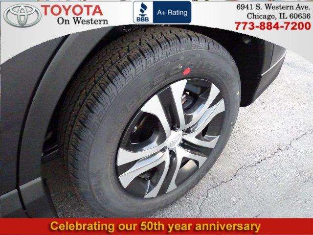 Toyota RAV4 2017 photo 12